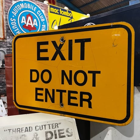 Vintage EXIT SIGN 19-13