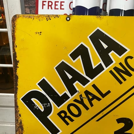 Vintage PLAZA ROYAL INC 両面 SIGN 17-298