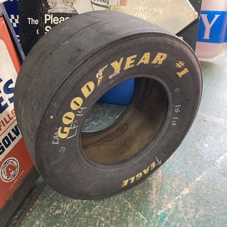 Goodyear Eagle　ヴィンテージ　＃1タイヤ　15-112