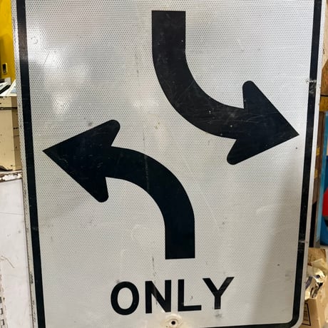 Vintage CENTER LANE ONLY ロードサイン 21-213-60