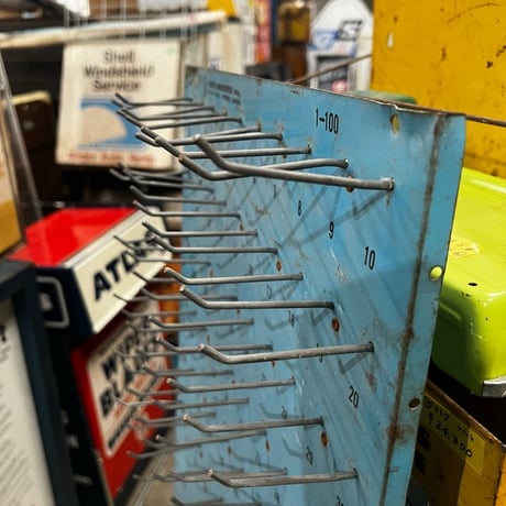 Vintage KEY RACK 18-272