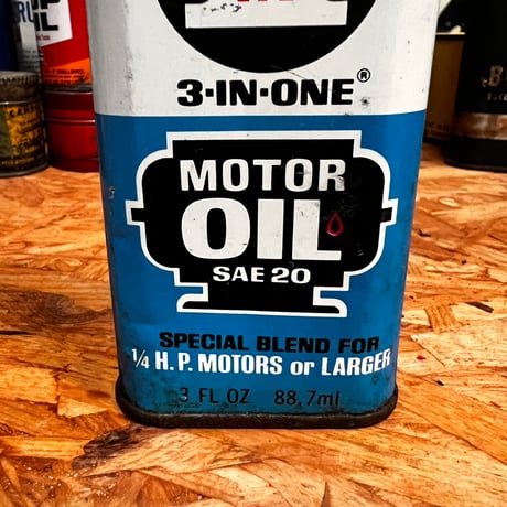 Vintage 3-IN-ONE MOTOR Oil Can 16-c-74