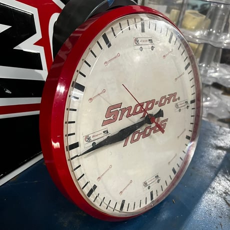 Vintage SNAP-ON 壁掛け時計（プラスチック製） 18-70