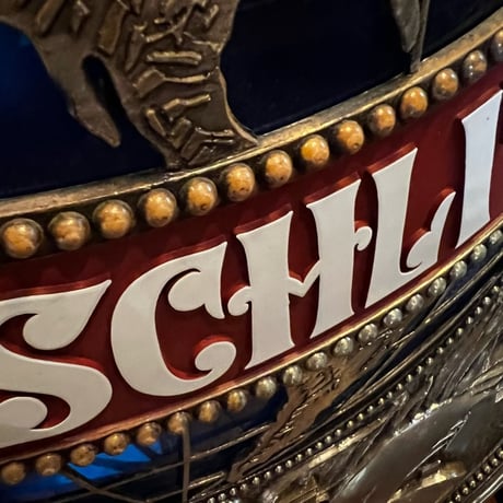Vintage SCHLITZ Beer プラスチック看板 17-337