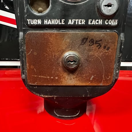 Vintage parking meter 18-90