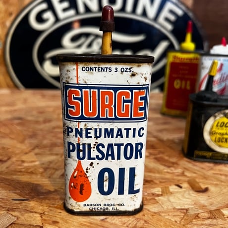 Vintage SURGE OIL CAN 16-c-39