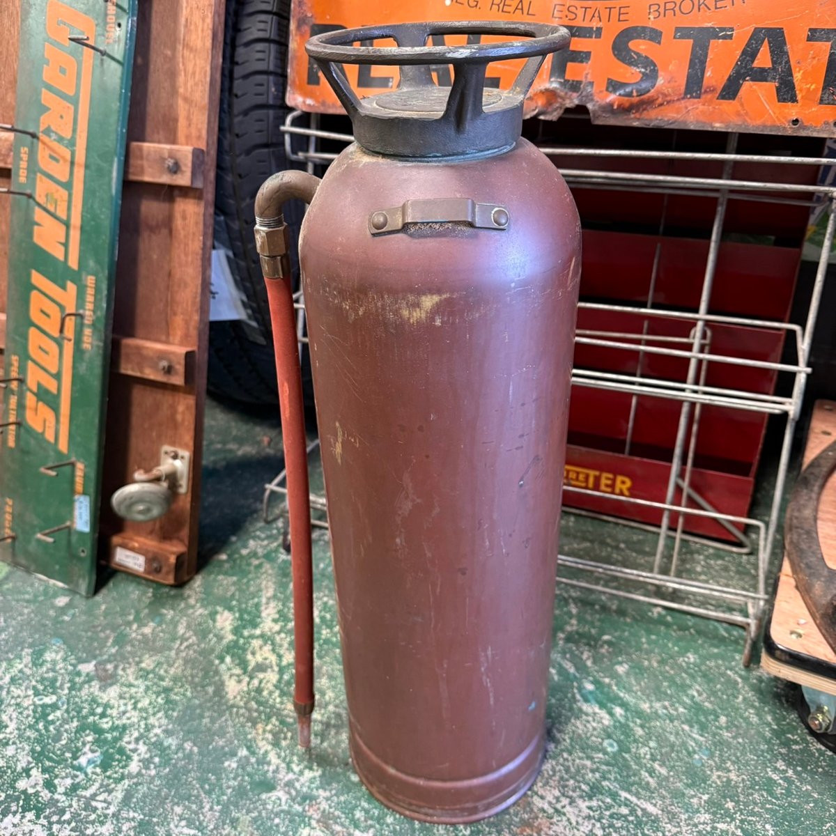 アメリカ　ヴィンテージ　消火器 アメリカン雑貨 消火栓 消火器 タイプD ヴィンテージ ブリキ