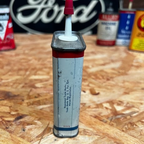 Vintage ESSO OIL CAN 16-c-49