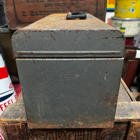 Vintage CRAFTSMAN toolbox 19-291