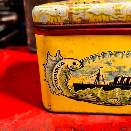 Vintage TABACCO CAN 20-47