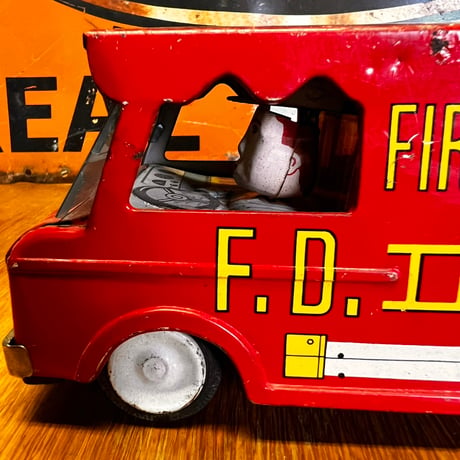 Vintage ミニカー FIRERESCUE 消防車 20-428-3