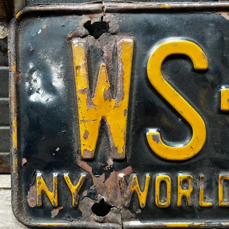 Vintage License Plate 19-107-15