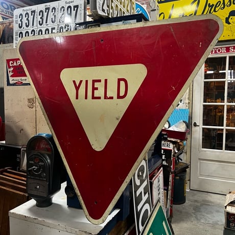 Vintage YIELD 道路標識 看板 19-108-69