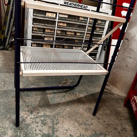 Vintage WONDER BREAD DISPLAY RACK 19-33