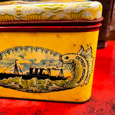 Vintage TABACCO CAN 20-47