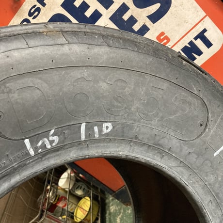 Goodyear Eagle　ヴィンテージ　＃1タイヤ　15-112