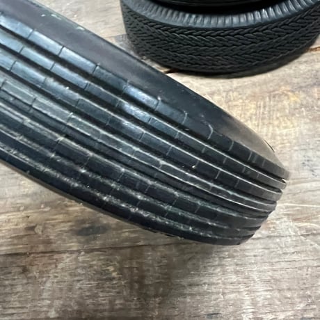 Vintage U.S. ROYAL TIRES 灰皿 19-129-9