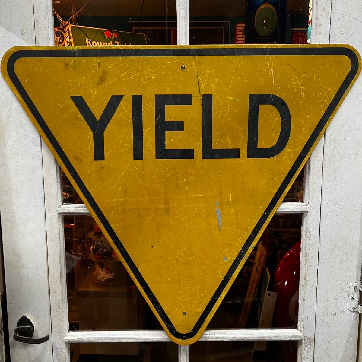 Vintage YIELD SIGN 18-227-13 | BigBear Online S