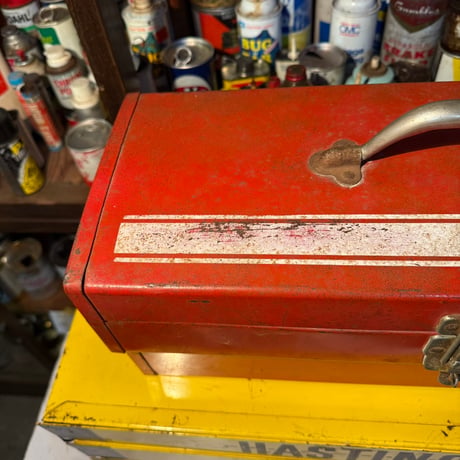 Vintage Toolbox 19-311