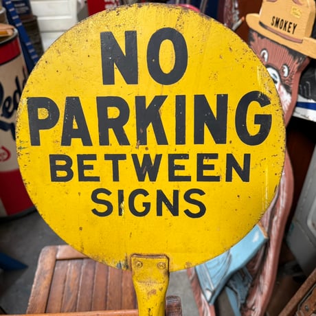 Vintage NO PARKING BETWEEN SIGNS 看板 20-237