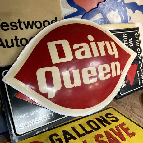 Dairy Queen　ヴィンテージ　大型プラスチック看板