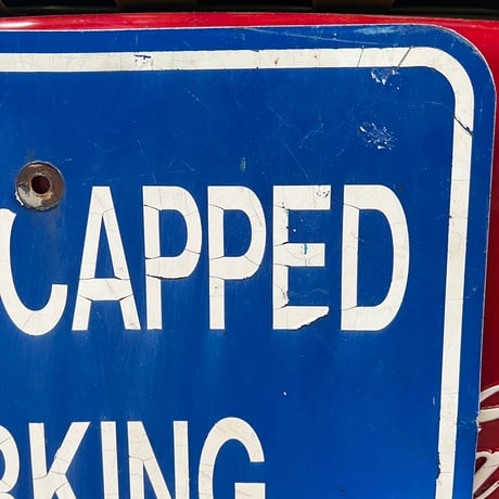 Vintage Handicapped parking only 道路標識 18-22