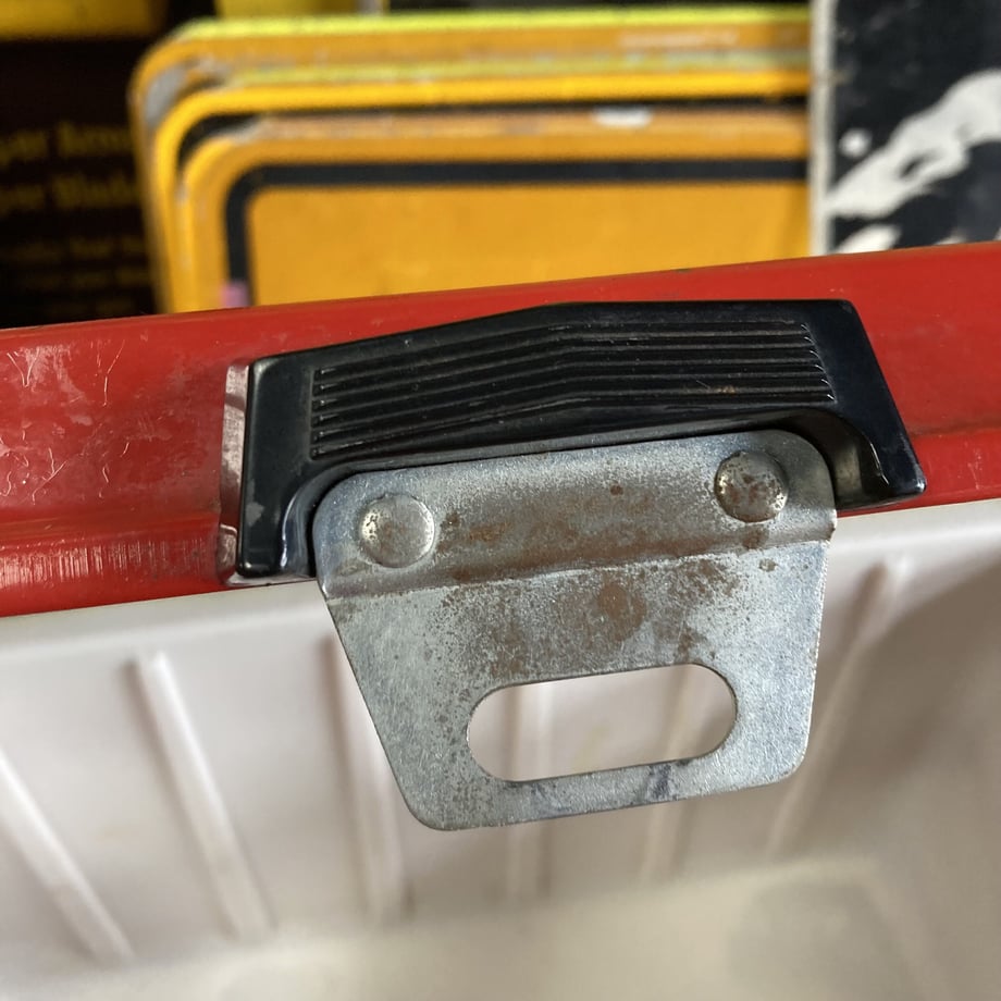 64df2820815a990edc78d2eb