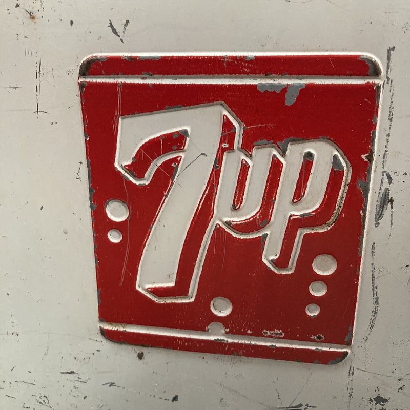 7UP ヴィンテージ クーラーボックス 8-250 | BigBear Online Store