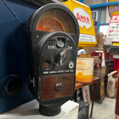 Vintage parking meter 18-90