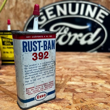 Vintage ESSO OIL CAN 16-c-49