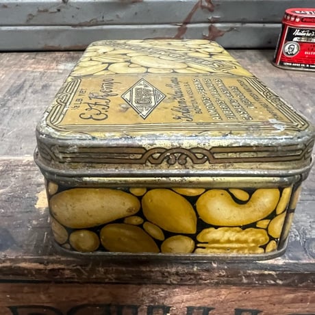 Vintage peanuts CAN 1926 19-122-28