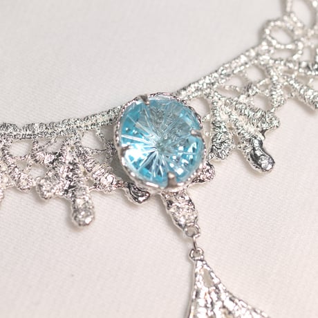 【一点もの】レース模様ネックレス（Silver×ブルートパーズ）