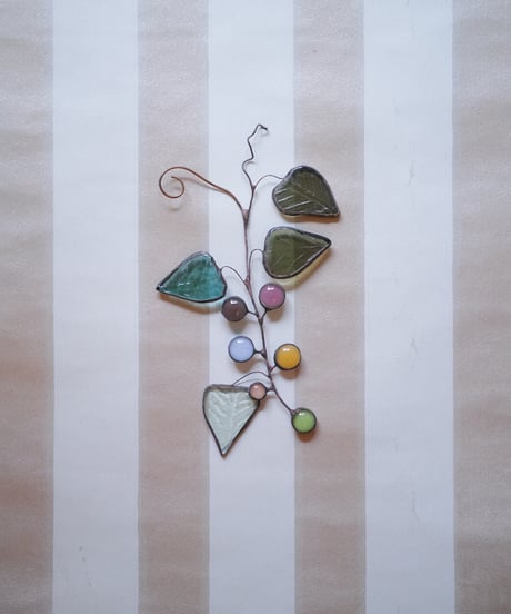 Ampelopsis ornament 1