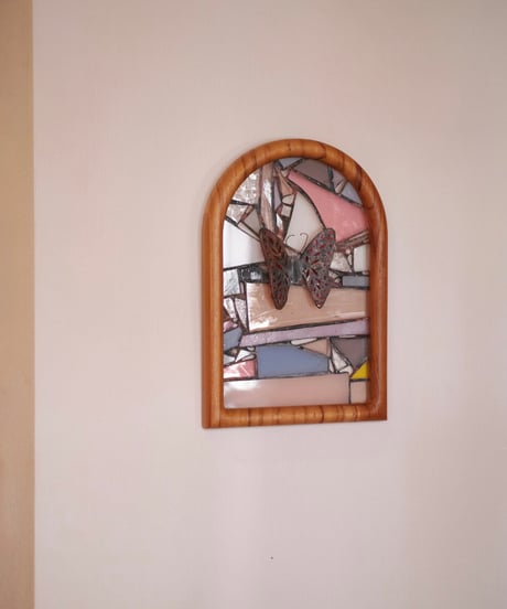 Papillon Panel 1