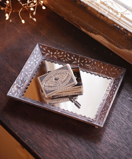 Découpage mirror 2