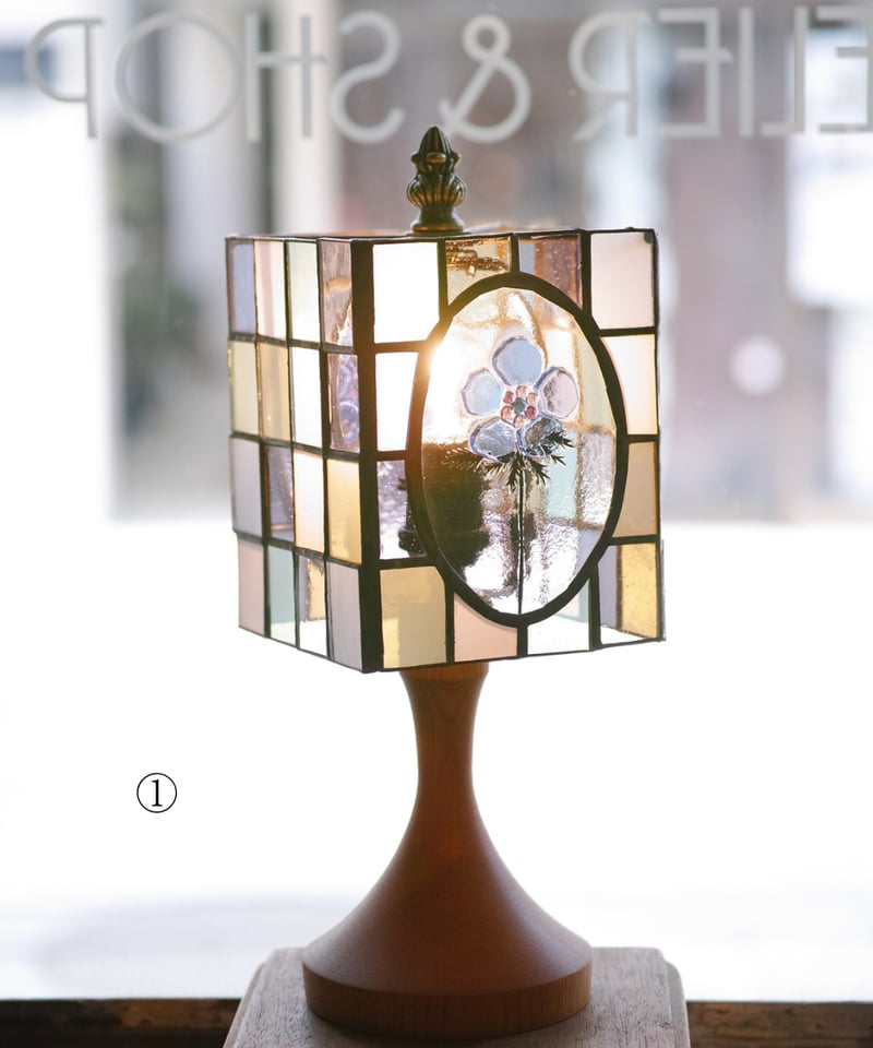 受注制作】Maille -Anemone- Table lamp | nido online