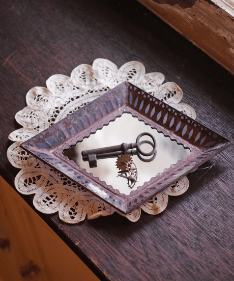 Découpage mirror 1