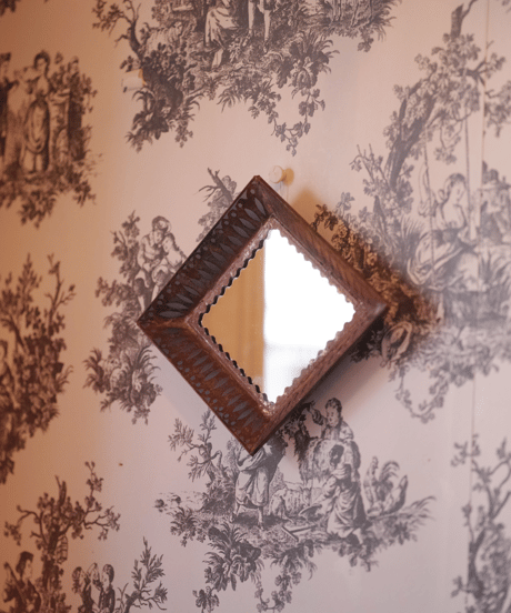 Découpage mirror 1