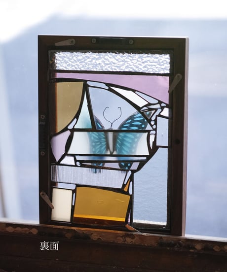 Papillon panel 2