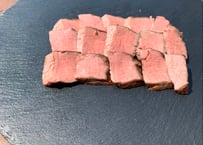 増量【厚切り】鹿ももジャーキー　310g トリミングした厚切りのプレミアム♪ 増量フェス【厚切り】鹿ももジャーキー315g トリミングした厚