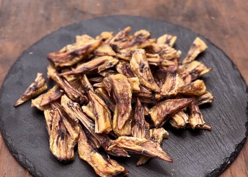 手羽先先ジャーキー　320g 柔らかい手羽先の先をじっくり乾燥 愛犬ご飯 | 鶏手羽先の先ジャーキー【国産無添加】100g | 菊富士2号店