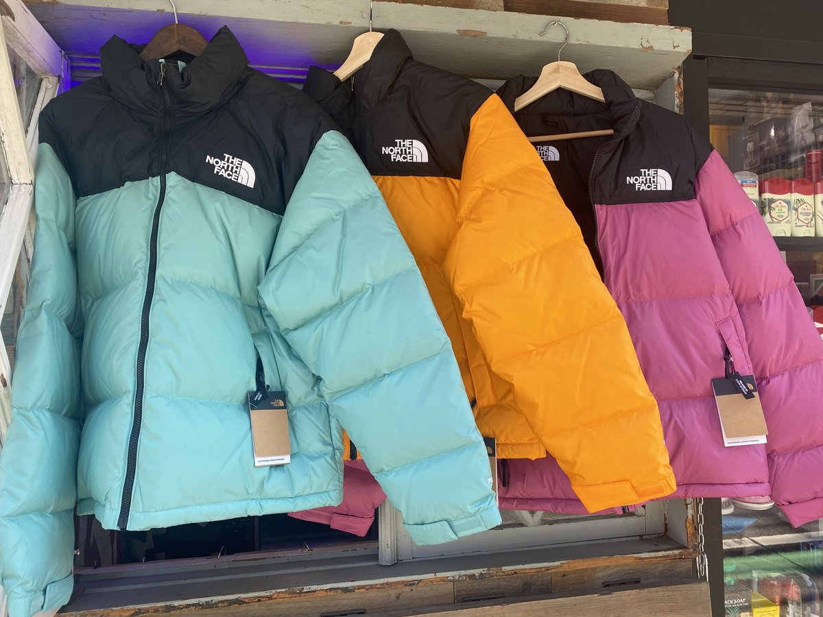 The North Face Nuptse jacket (WASABI) | ROUTE