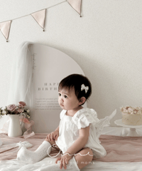 - frill - size3 white/black