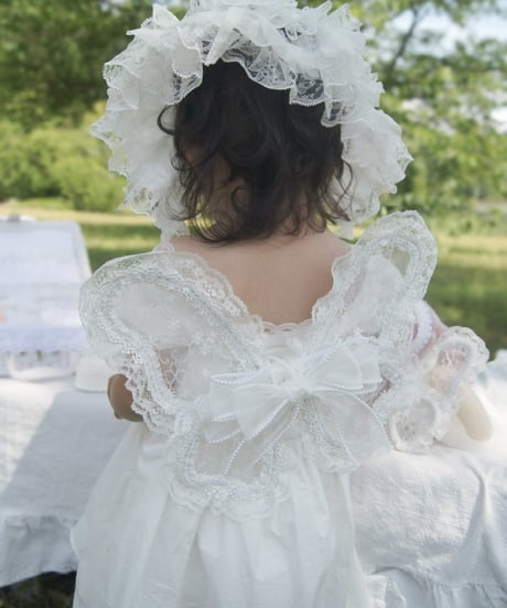 fairy wing - white flower -