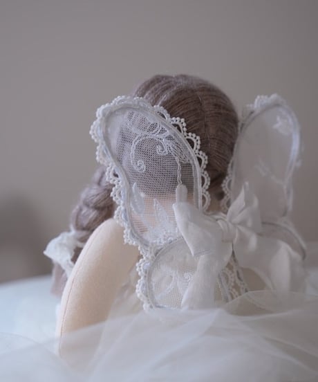 collaboration doll wing
