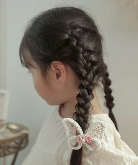 butterfly hair clip