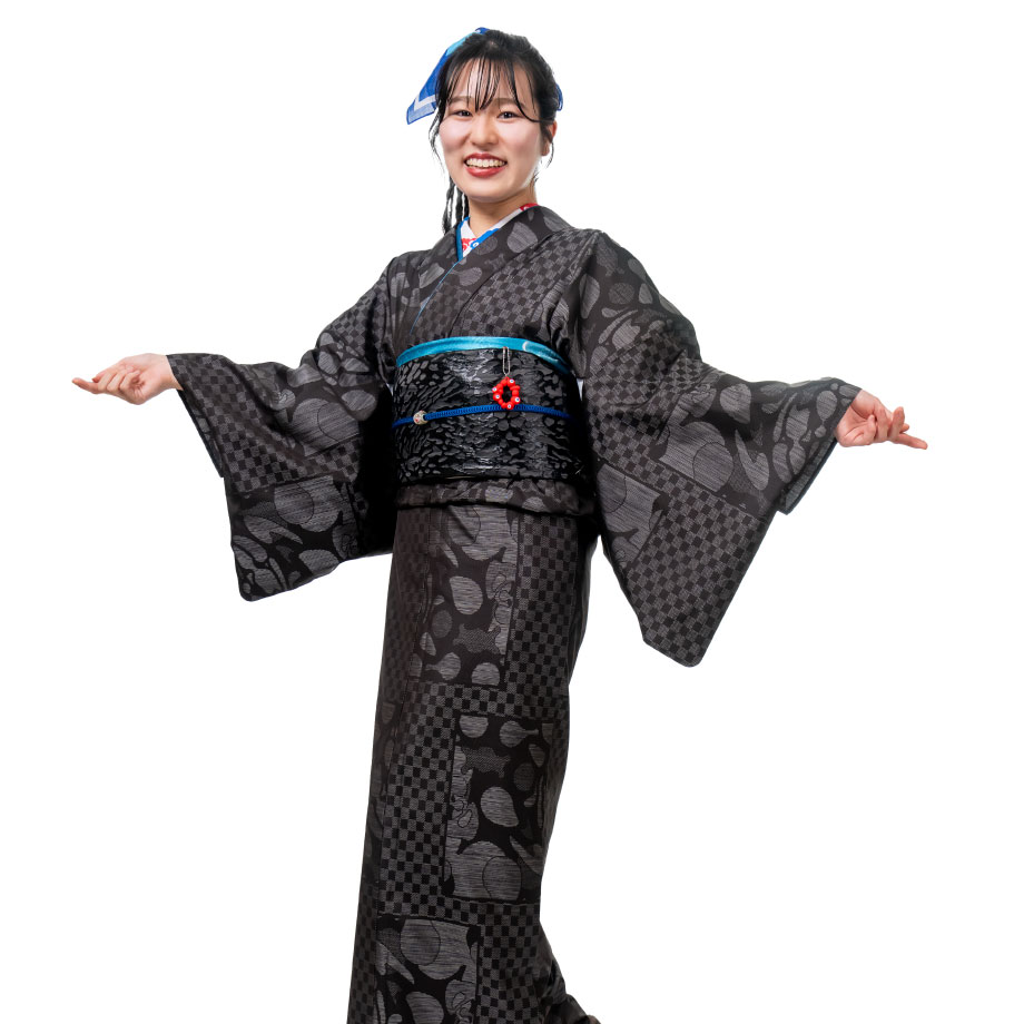 大島紬　黒とグレーの市松模様着物 大島紬 市松模様×いのちの循環（大阪・関西万博公式ライセンス商品