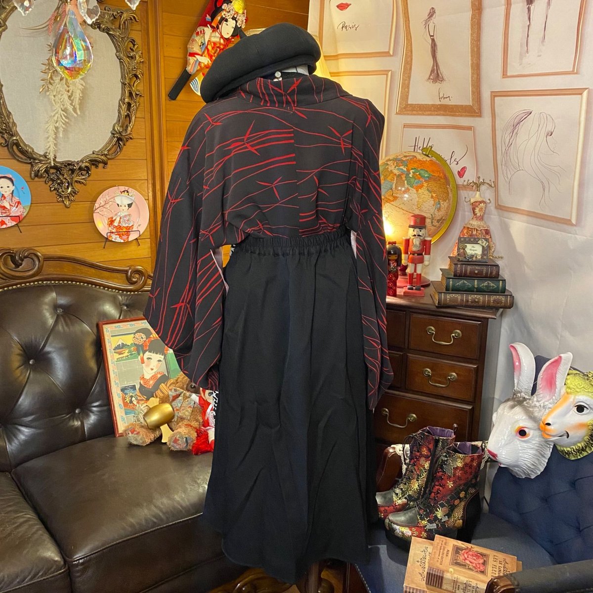 長襦袢　赤　鶴　レトロ　アンティーク　和洋折衷コーデ　コスプレ　和柄　リメイク 赤長襦袢 鶴と松長襦袢赤 昭和レトロ長襦袢 リメイク用長襦袢