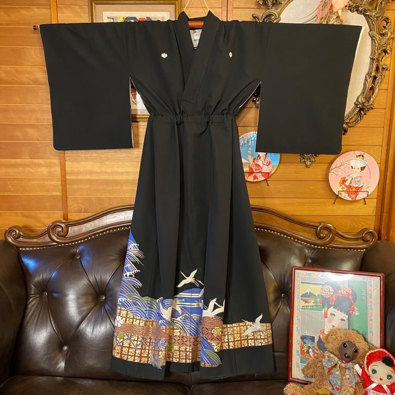 和洋折衷 黒留袖 着物 リメイク ワンピース ドレス ハンドメイド 和洋折衷 黒留袖 着物 リメイク ワンピース ドレス ハンドメイド