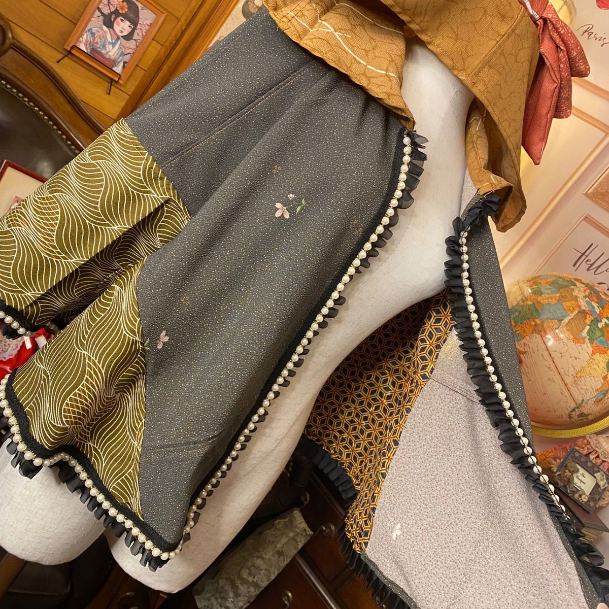 着物リメイクポンチョケープ 和装コート フード付き パールフリル